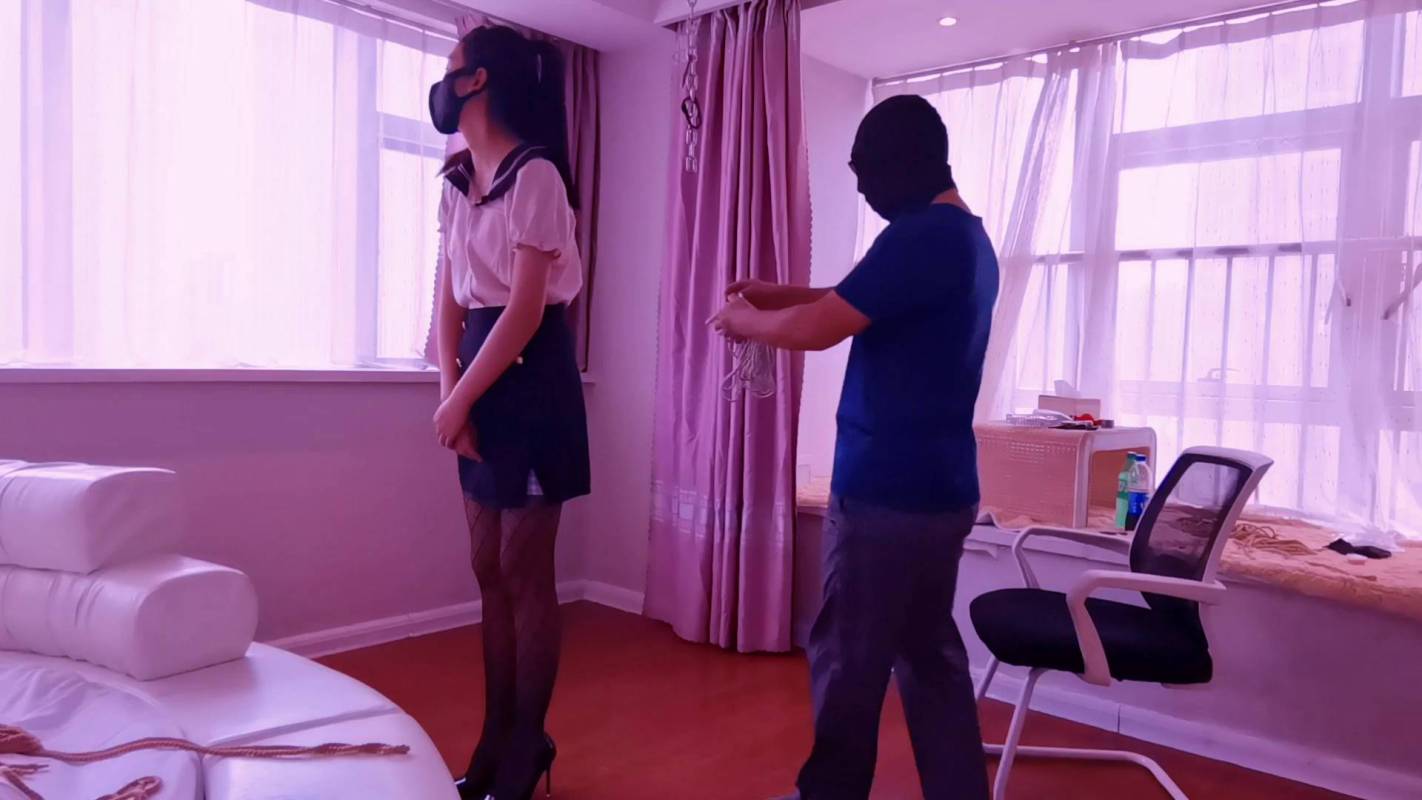 江山定制绳艺kb新作品之嘉宝SP超级疼痛，直接打退圈的一次！咝袜细高跟大长褪！本影视可在线看！