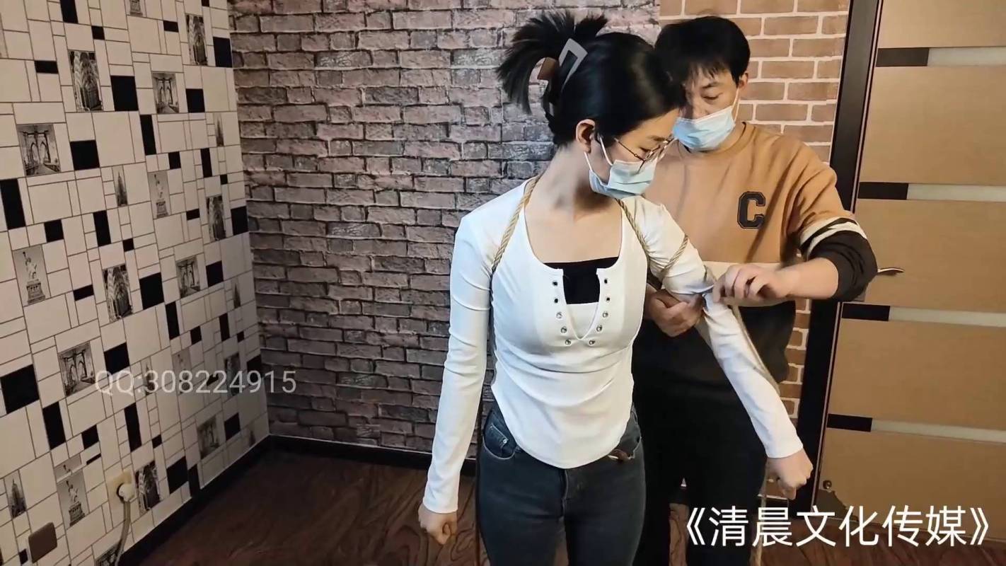 清晨原创绳艺，美丽茹茹在读大学生尝试被五花大绑！本影视可在线看！