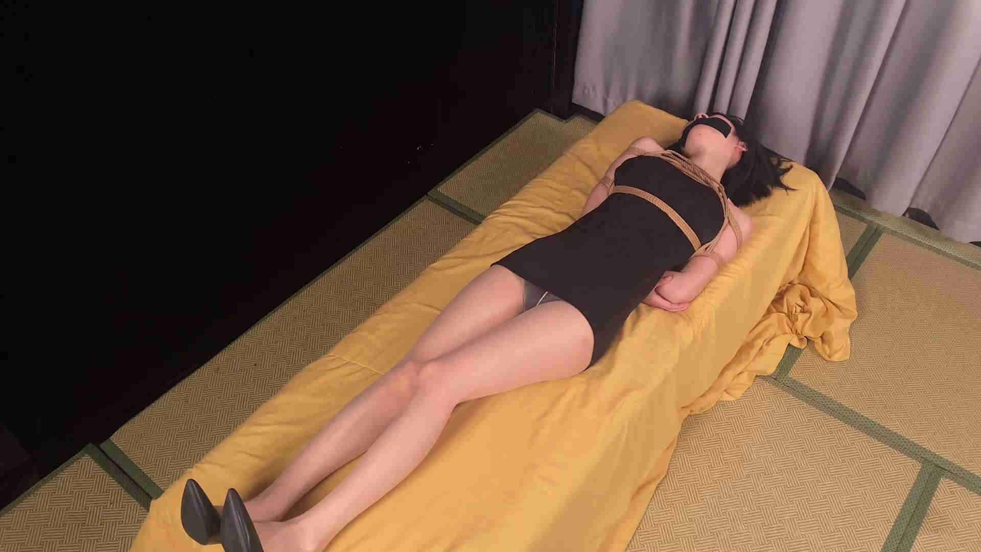 象人绳艺，紧缚工作室，嗷嗷在床上被kb很结实！！本影视可在线看！