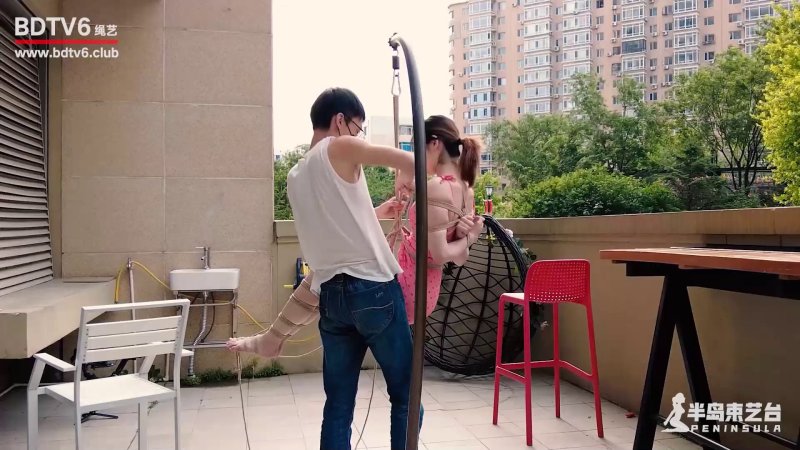 半岛束艺台资源自缚新作品之我看路朲，路朲看我~鹿野！本影视可在线看！