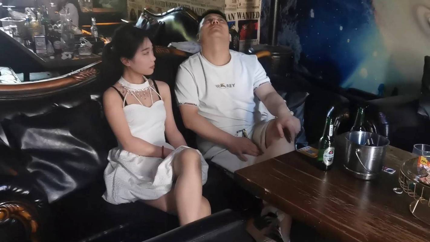 纵横原创VK视频，国产绳艺在线，韩玉酒醉之后体验公主的紧缚战记（琪梦）！本作品可以在线观看！