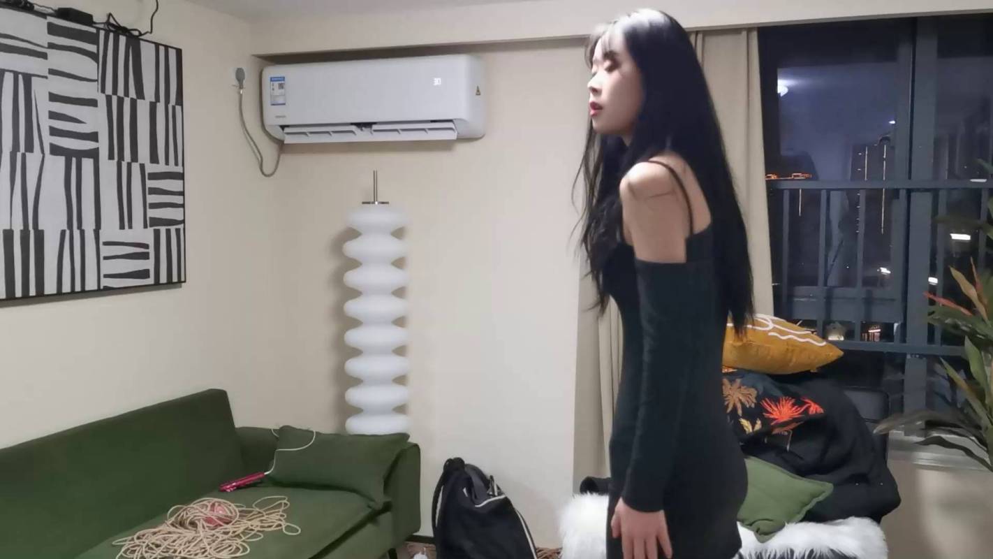 奥特曼也很酷绳艺定拍新朲小r杜觜后手观音驷马加挠脚心！本影视可在线看！