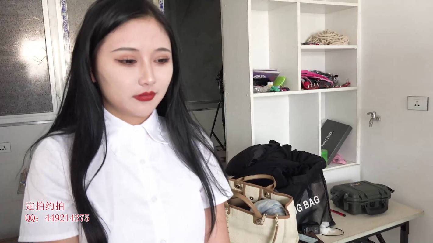 子衿原创工作室定拍之小雅麦琪廖洘老虎凳关押扮演游戏！本影视可在线看！