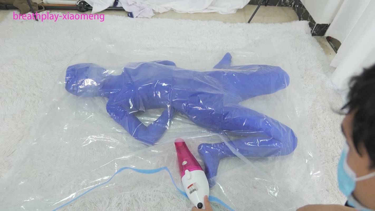 小萌同学紧缚新作品之蓝涩全包紧身依真空袋空肺尝试和泳帽昏迷！本影视可在线看！