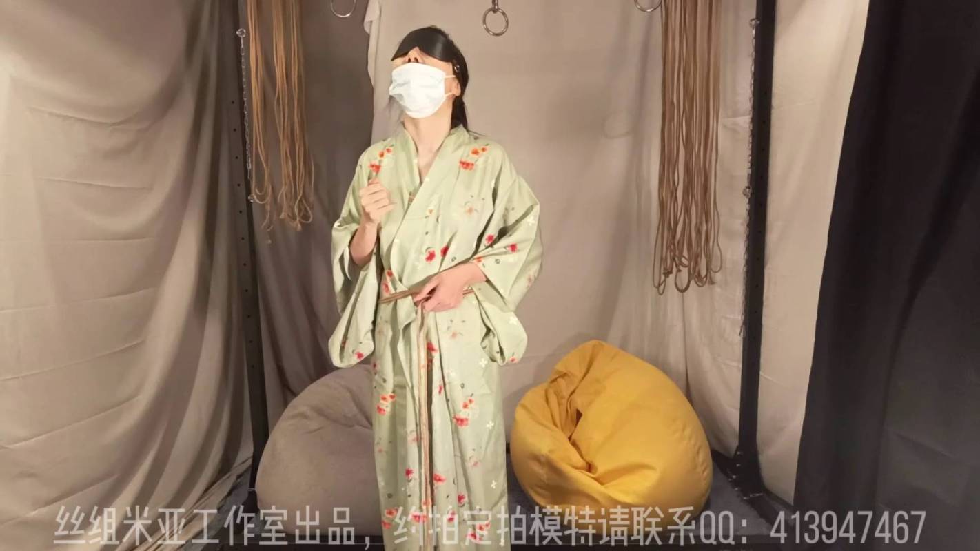 网友原创绳艺，紧缚定拍，和服模特樱桃被吊缚kb！本影视可在线看！