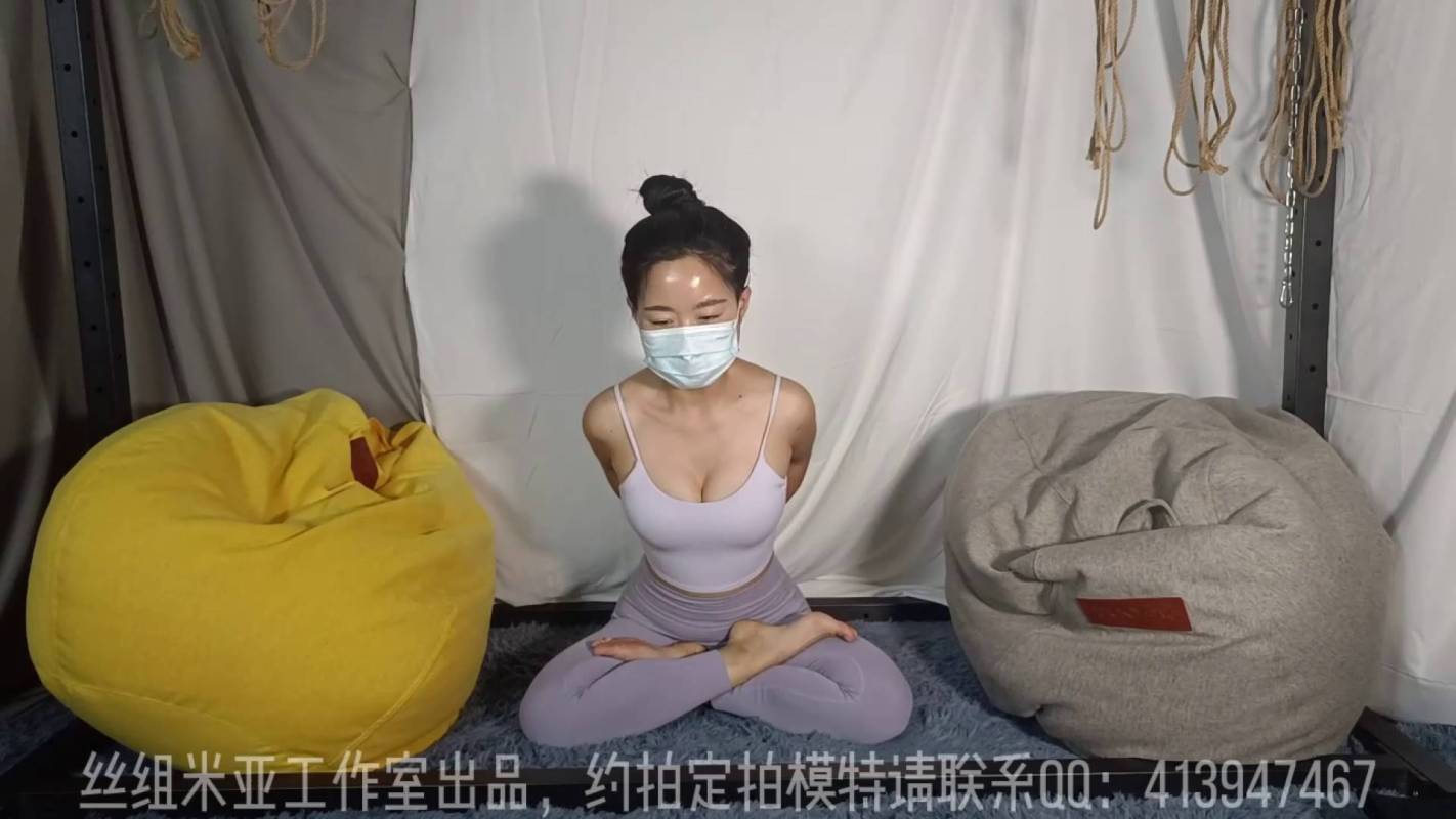网友原创紧缚，绳艺定拍，佳佳擅长的瑜伽初次体验吊缚！本影视可在线看！