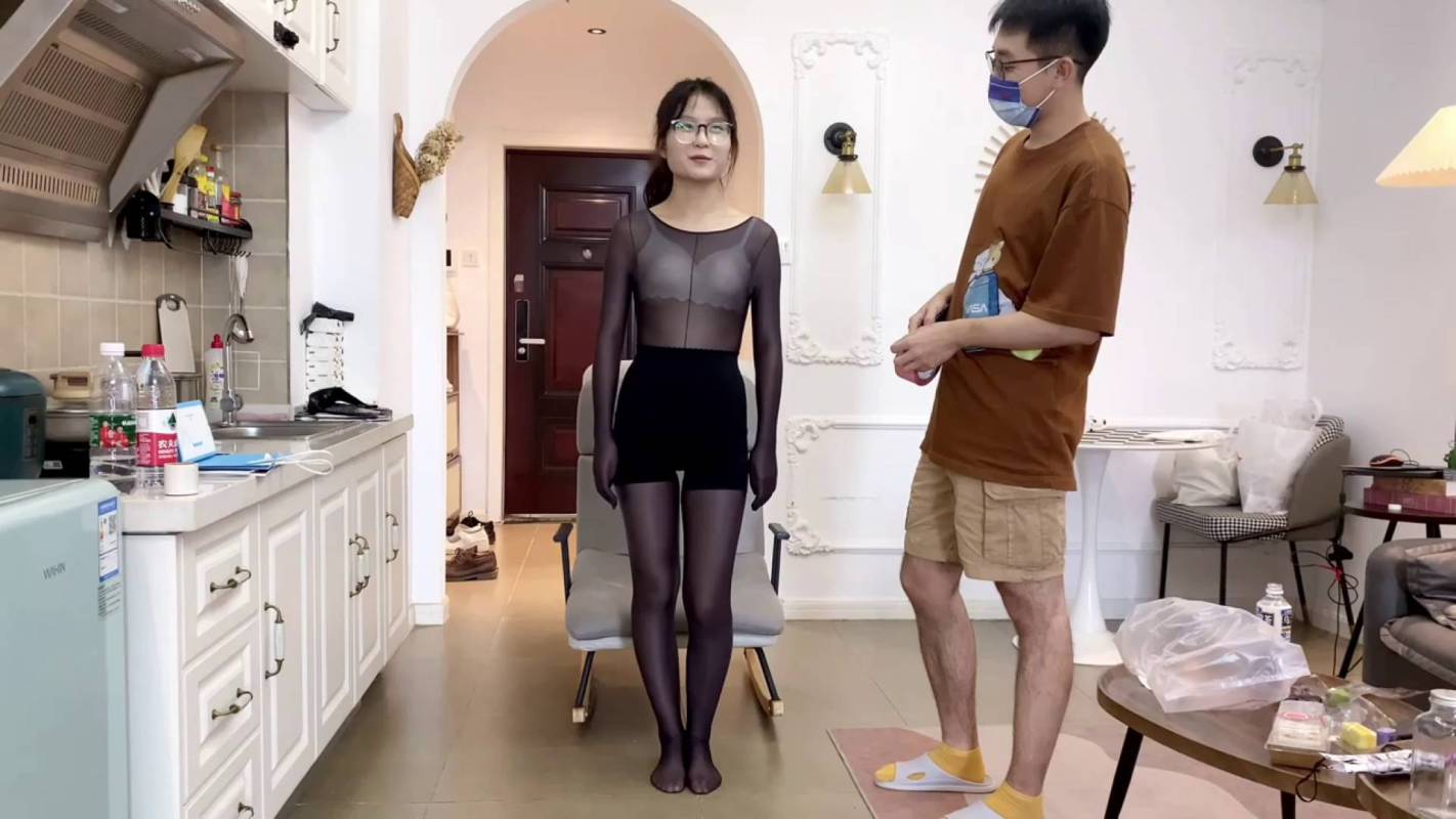 缚艺录定拍，绳艺体验，小雅穿着黑色丝袜玩紧缚！可以在线看！